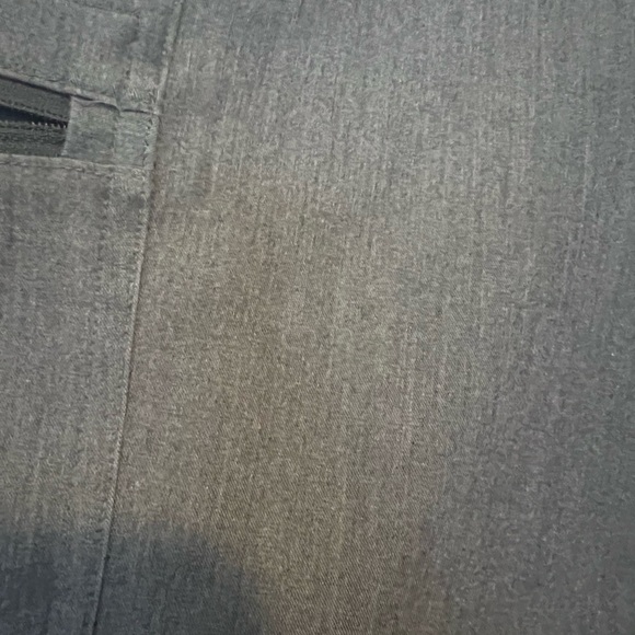 Figs graphite large Catarina top, medium Zamora joggers! - Picture 8 of 8